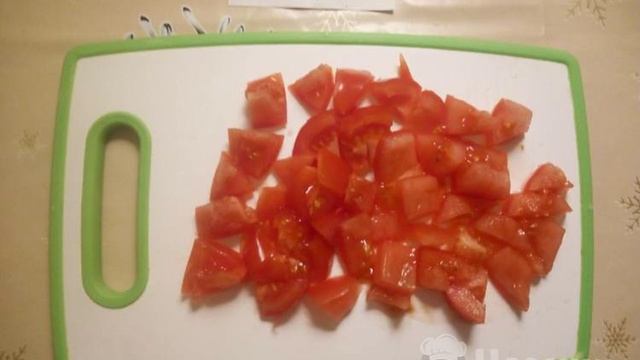 Салат Цезарь с курицей, сухариками и чесночным соусом