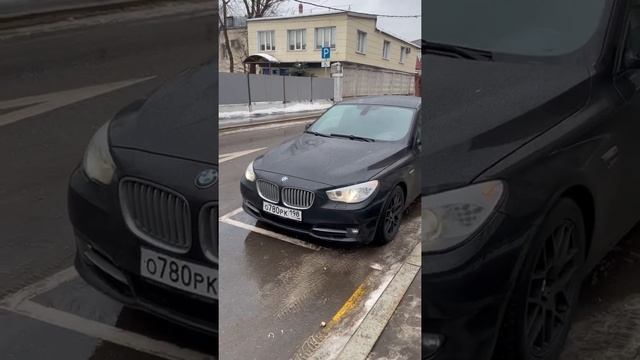 Двигатель BMW N63B44A стук