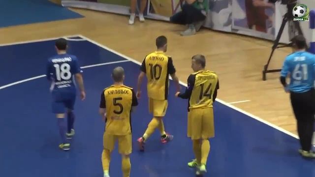 ВИРТУОЗНАЯ ЗАЩИТА ВОРОТ !!! смотреть онлайн