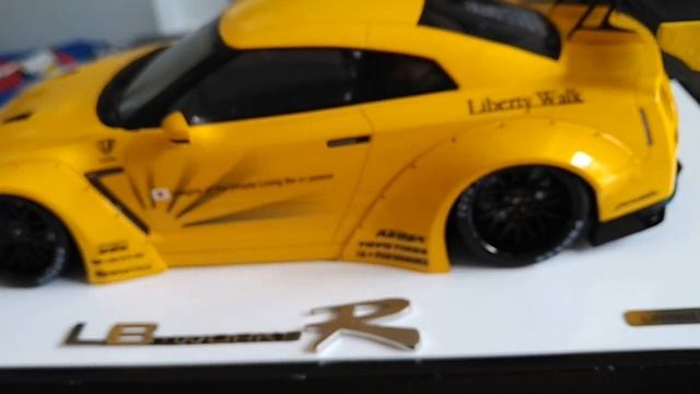 ( Nikolai's ) Nissan gtr r35 liberty walk 1/18 make up model yellow broken wing смотреть онлайн