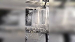 Как заменить воздушный фильтр Хендай Санта Фе \ Hyundai Santa Fe 2011 г.в. , 2.4 бензин 174 л.с.