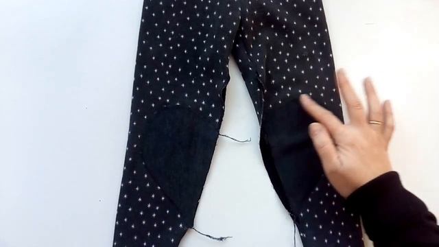 Ремонт детских брюк, коленки. смотреть онлайн