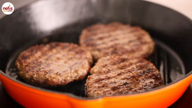 Ağız Sulandıran Hamburger Köftesi Tarifi