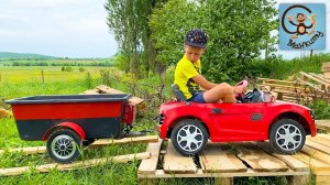 Дети и Машина. Диана и Даня, Милан строят гараж для машин. Манкиту