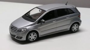 1/43 Mercedes Benz. №4 MB B-klasse (W245).