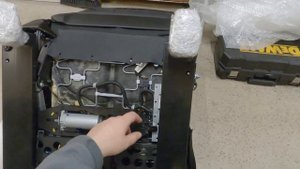 Установка комфортных сидений BMW Х5 / Х6 в Toyota PRADO 120