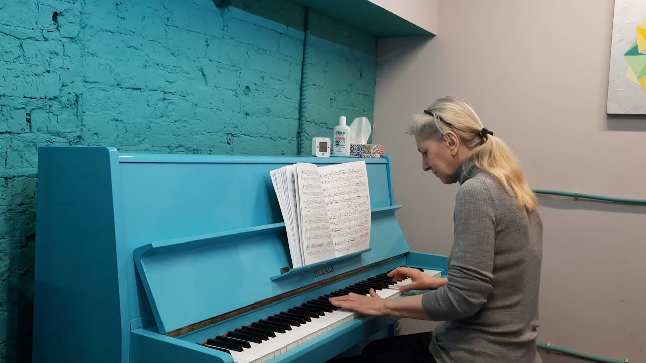 Джо Дассен - Бабье лето. Играет ученица . смотреть онлайн