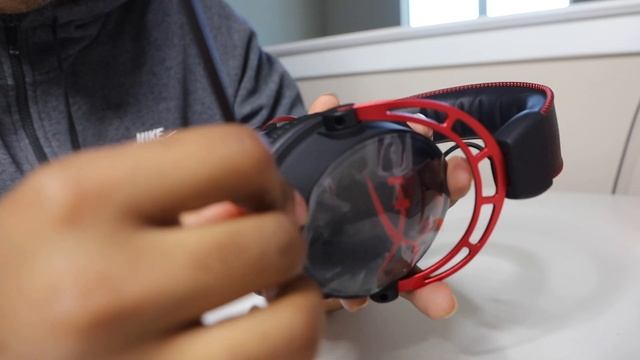 HyperX Alpha Wireless | 300 Battery Life | Unboxing Review смотреть онлайн