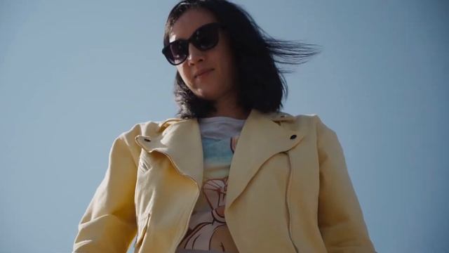 Закладываем первый кирпич дома смотреть онлайн