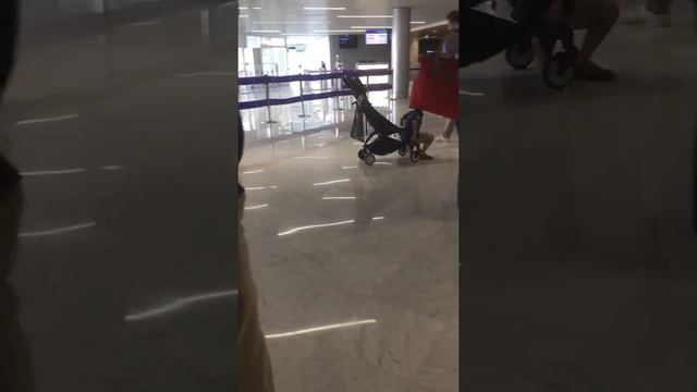 Stroller race at Blagnac Airport