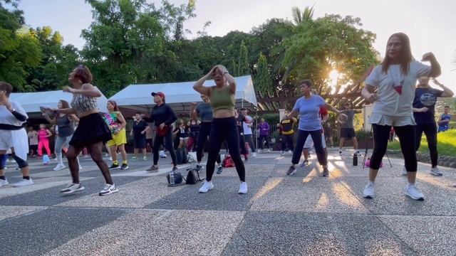 39 Minute Non Stop Dance Zumba | Warm Up Zumba | Cardio Dance | Zumba Fitness | Dance Workout смотреть онлайн