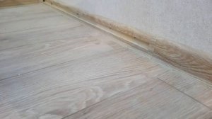 Рейтинг плинтуса. Какой плинтус лучше? 2 место. Особенности проблемного плинтуса.
