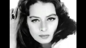 Capucine tribute