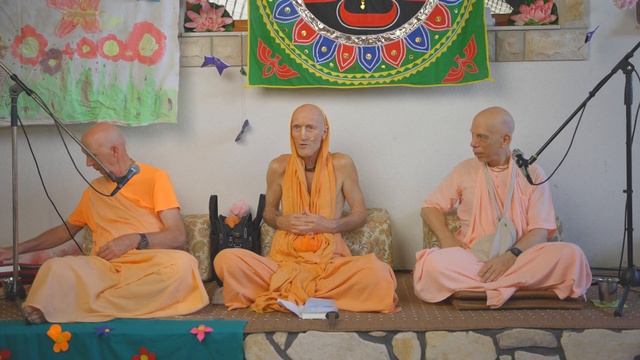 Вопросы и ответы. Вторая встреча с Е.С. Прахладанандой Свами и Е.С. Смита Кришной Свами. Хорватия смотреть онлайн