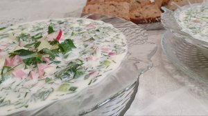 🥗🧄Окрошка на сметане с варено-копченой колбасой, чесноком и т.д.🤗🥦🧄