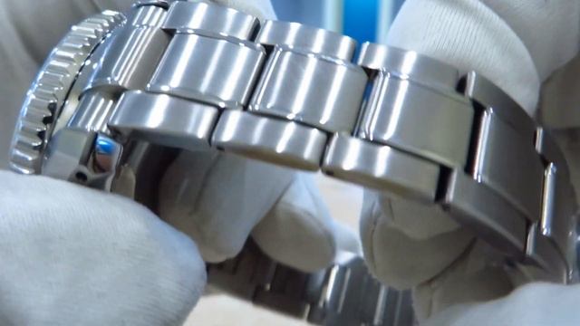 SEIKO Prospex Marinemaster 300M SLA023J1