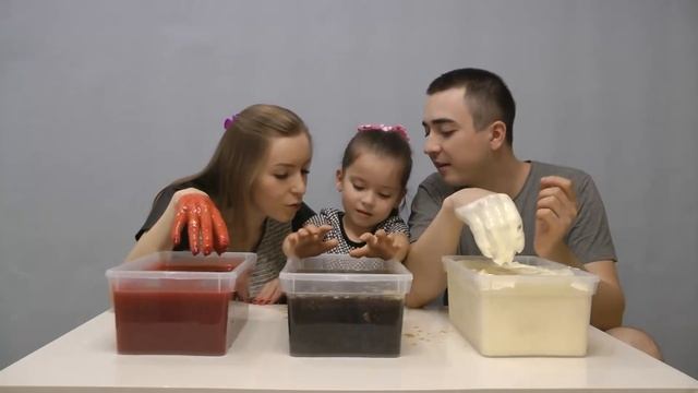 Супер ГРЯЗНЫЙ ЧЕЛЛЕНДЖ с едой! Кетчуп Майонез Pepsi Весёлый челлендж! Kids vs Food Challenge смотреть онлайн