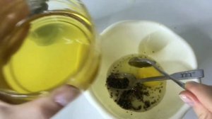 Очень сильная маска для роста и против выпадения волос с черным перцем и медом.