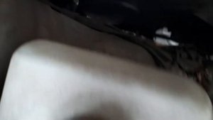 не работает омыватель лобового и заднего стекла.