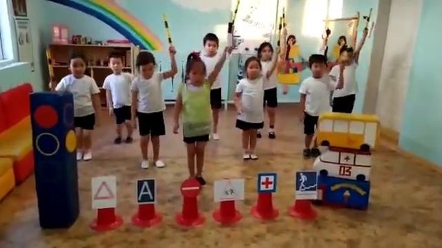 Д/с Чэчир. Старшая группа. ФЛЕШМОБ-ПДД. смотреть онлайн