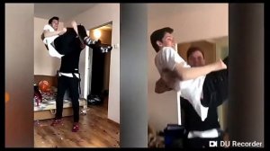 |ЖеТон|•|Милс Кел и Пушистый Волк|•{ описание}