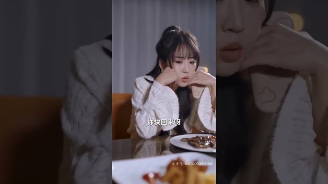 【Multi Sub】我和你結婚了7年，可你竟然背著我出軌六年...和你攤牌后你竟然想殺人滅口，这个婚，必须离！ 她浴火重生，逆袭崛起，一路火花带闪电，走上人生巅峰 #甜寵 #總裁 #灰姑娘 смотреть онлайн