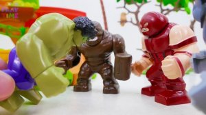 Super Wings Transform Help Lego Hulk Defeat Lego Juggernaut And King Kong Food Thieves