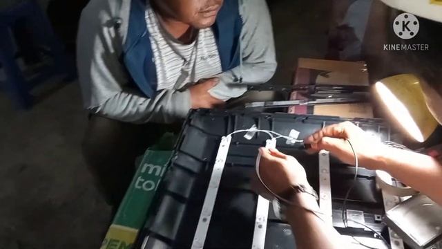 CARA SERVIS TV LED TCL 48 IN RUSAK PROTEK. MODIF INVERTER BL VLOG :72 смотреть онлайн