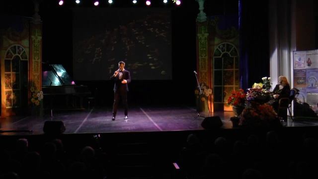 Под стук колес - Эдуард Хиль (младший), музыка Виктора Плешака, стихи Валентины Сергеевой смотреть онлайн