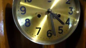 Часы настенные ОЧЗ с получасовым боем СССР 3 кв. 1961 г. (№5)