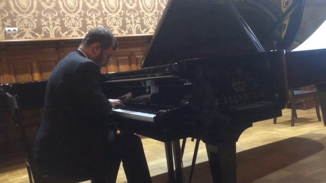 О. Евлахов "Ленинградский блокнот", исполняет Станислав Воронцовский