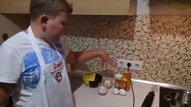 Ореховый пирог с яблочным кремом смотреть онлайн