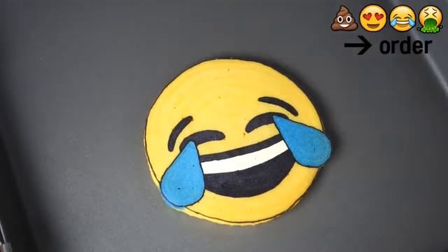 Смайлики Панкейки. Какашка, Влюбленные Глаза, Смех до слёз смотреть онлайн