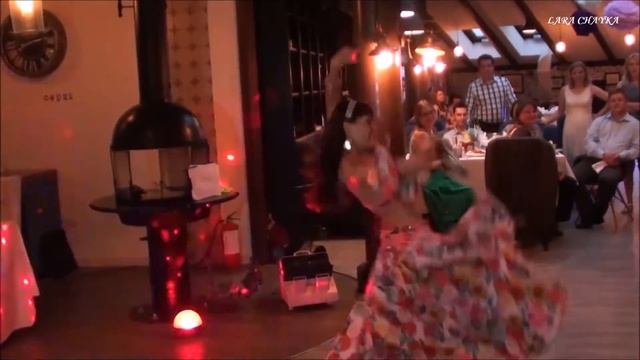 Dance with a tambourine at a wedding. Танец с бубном на свадьбе.