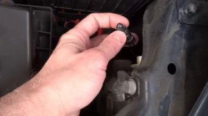 Как заменить габаритную лампу на SEAT Altea
