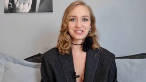 Как снять с мужчины корону?