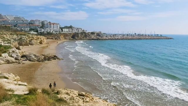Nature sounds of Mediterranean sea on Sitges playa Шум прибоя и волн смотреть онлайн
