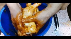 Домашняя курица на углях в фольге