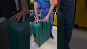 Валіза Samsonite Essens