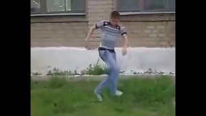 Прыжок со школы [4K 60 FPS]