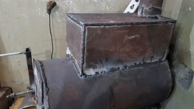 Печь буржуйка/Чем отопить гараж/буржуйка СВОИМИ РУКАМИ/ОЧЕНЬ КРУТАЯ И ПРОСТАЯ ПЕЧЬ В ГАРАЖ