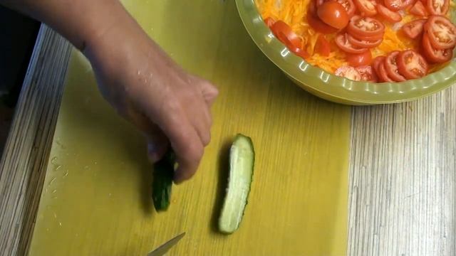 Витаминный салат с редькой дайкон и тыквой .Вегетарианская еда.