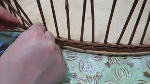 Домик для кошки из газетных трубочек. 1 часть.