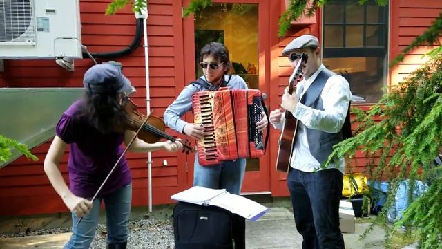 Michelle Alany & Nefesh at Piedra Fina