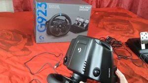 ОНЛАЙН ТРЕЙД.РУ — Руль и педали Logitech G923 Trueforce для PC/PS4 (941-000149)