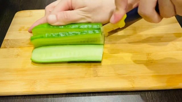 САЛАТ ОЛИВЬЕ С КУРИЦЕЙ //Olivier salad
