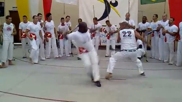 MUNDO CAPOEIRA BATIZADO E TROCA DE CORDA \ DEZEMBRO DE 2010 смотреть онлайн