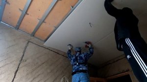 Как  подшить потолок из ГКЛ