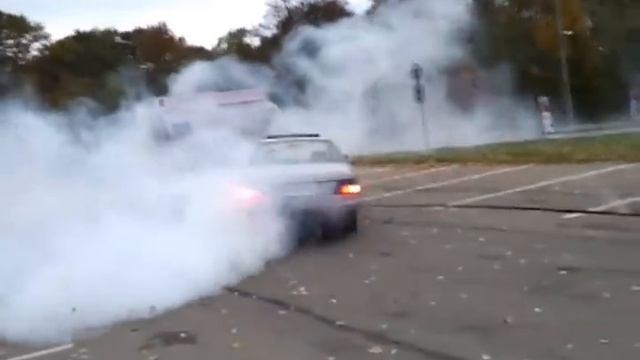 Mercedes 124 3,2