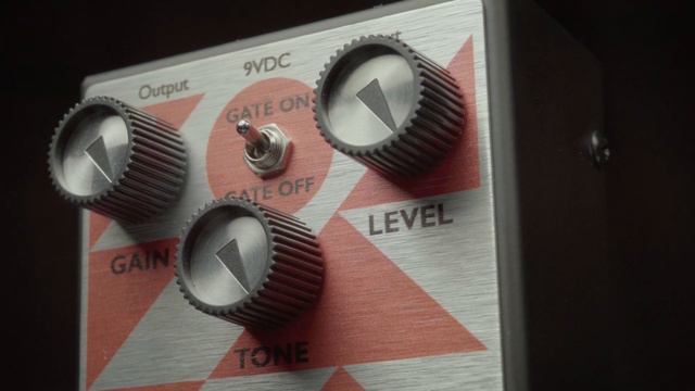 Maestro The Invader Distortion смотреть онлайн